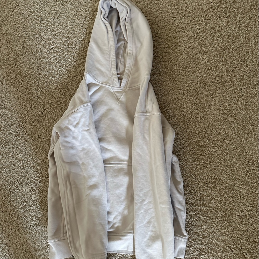 Lululemon sweatshirt